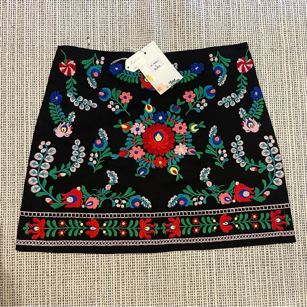 Velzera Black Skirt Colorful Front Embroidery